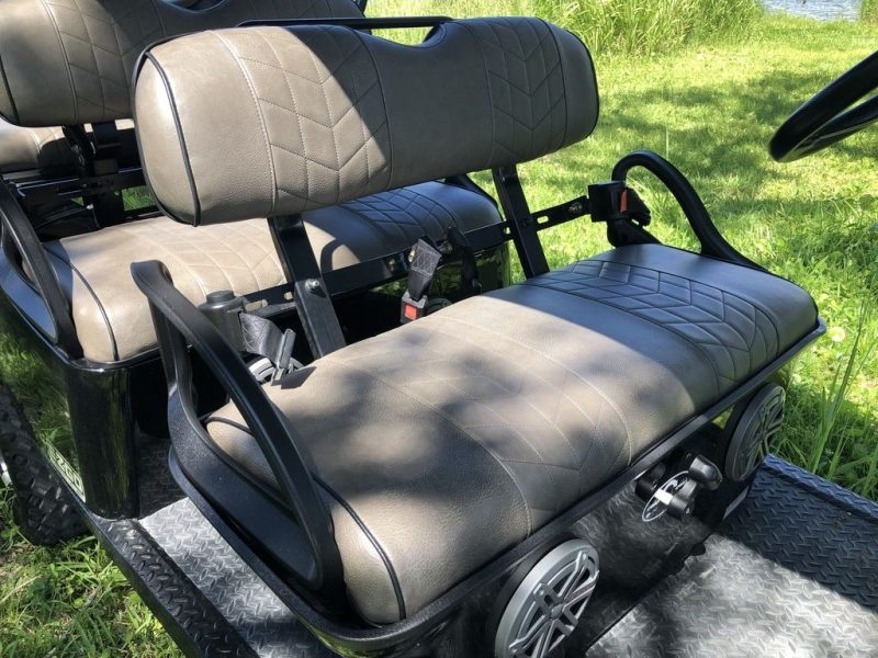 2019 E-Z-GO Express™ L6 Gas - Image 6