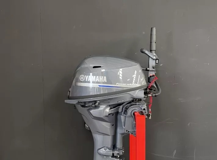 Yamaha 25 HP EFI – New