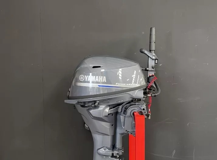 Yamaha 25 HP EFI – New